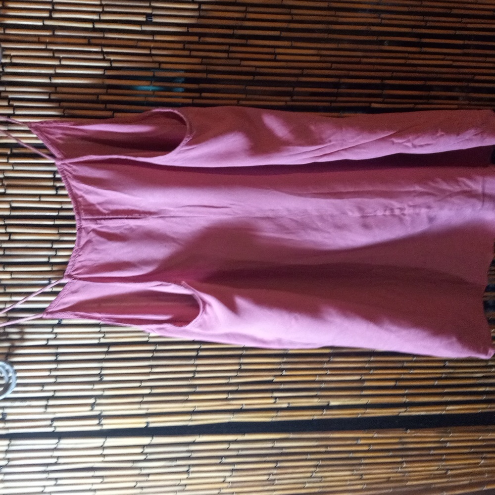 Pink top - Picture 3 of 4